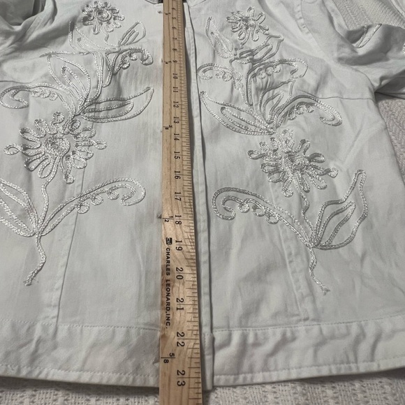 Once Again White 3/4 Sleeve Metal Button Jacket w/metallic Thread Embroidery. L - Picture 11 of 11